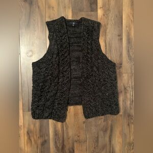 GAP Chunky Cable Knit Sweater Vest – Gray/Charcoal – Women’s M